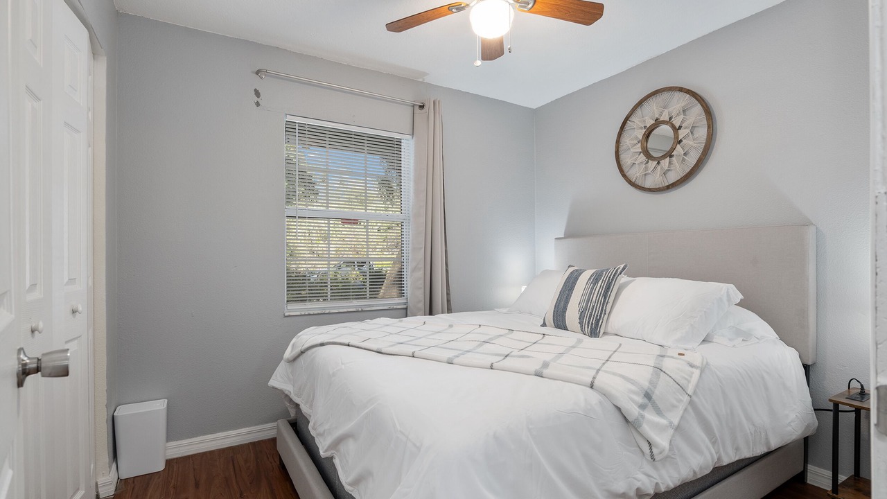 Photo of Bedroom in Silver Springs