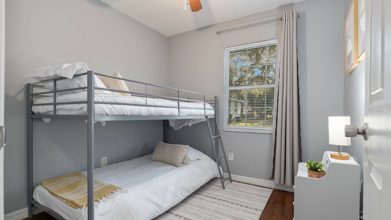 Photo of Bedroom in Silver Springs