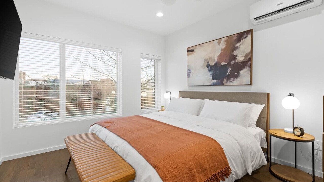 Photo of Bedroom in Downtown Chattanooga