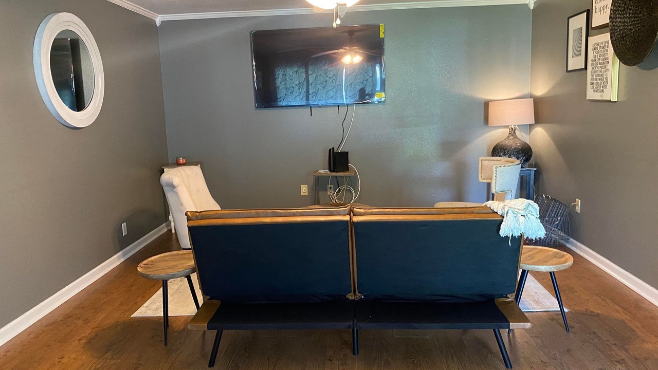 Photo of Livingroom in Bridge City