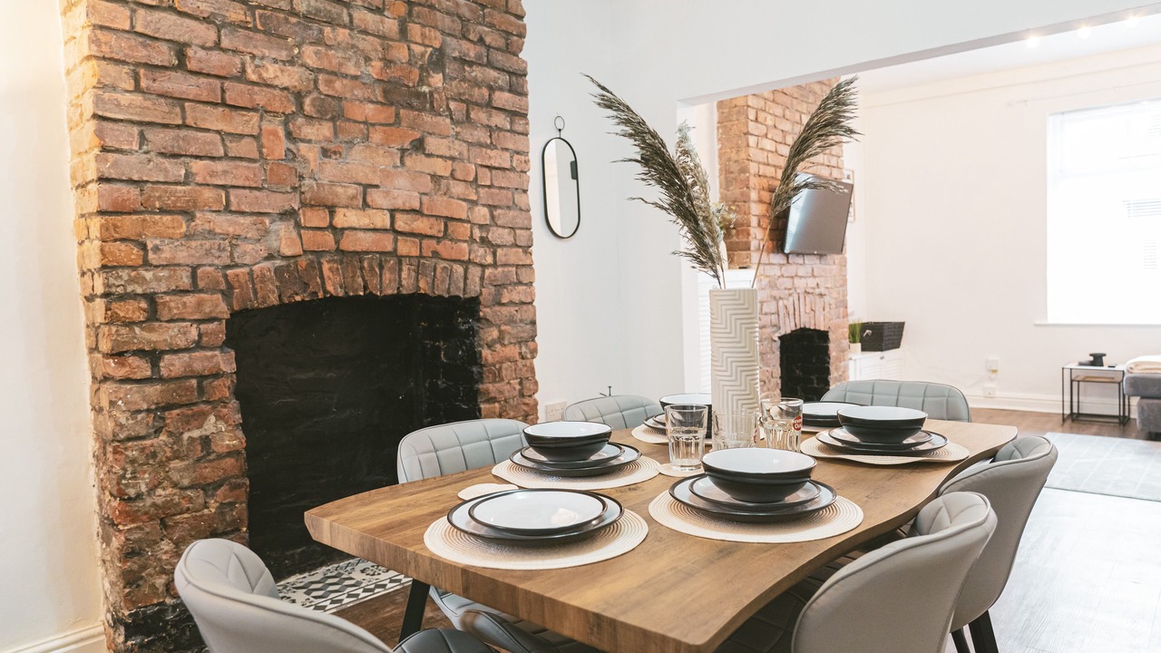 Photo of Others in Splott