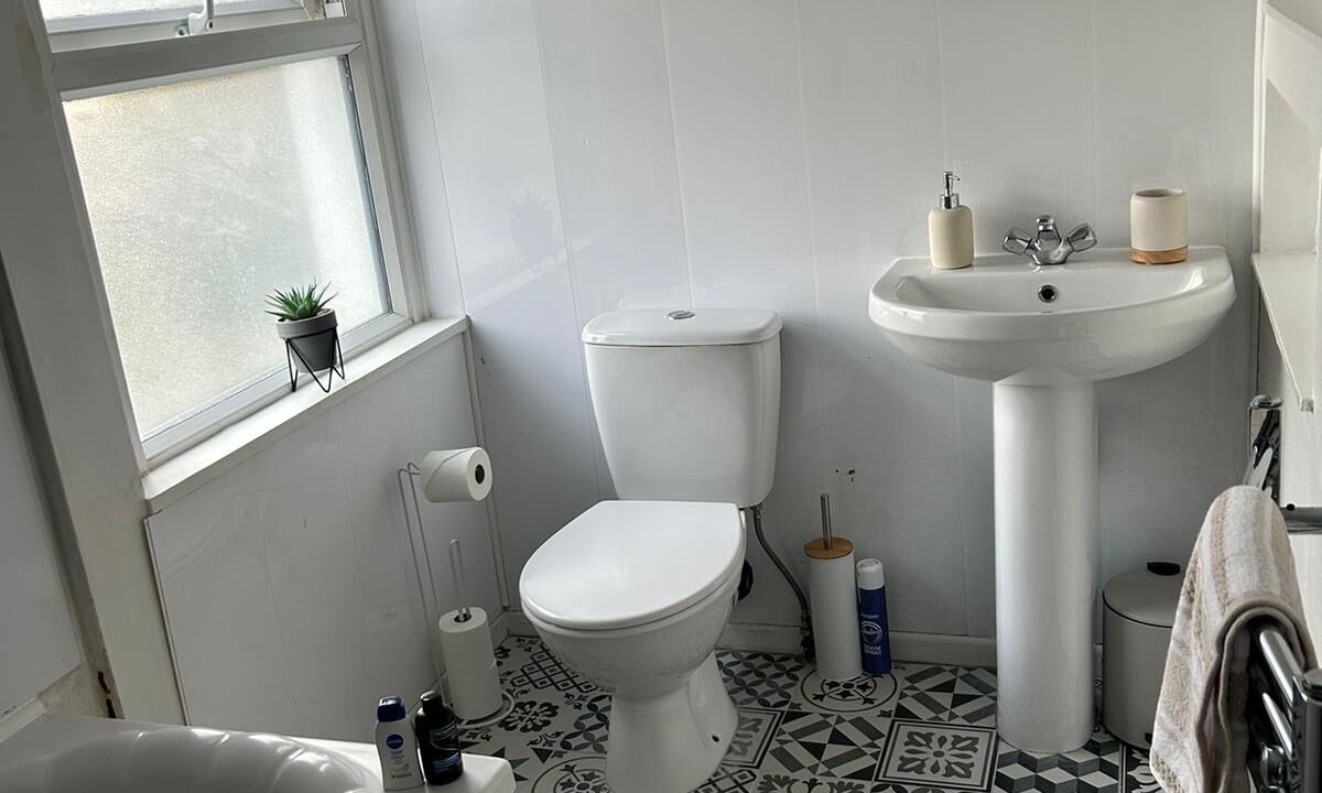 Photo of Bathroom in Splott