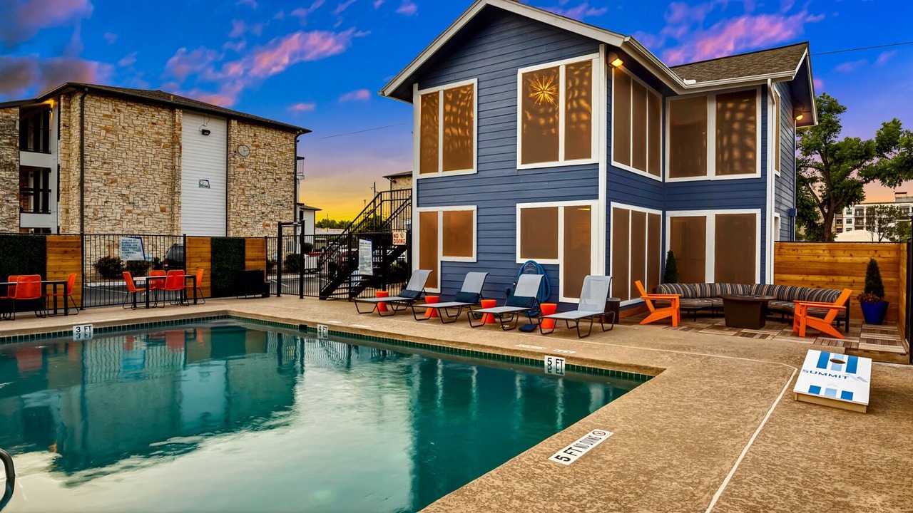Photo of Outdoor in Brentwood