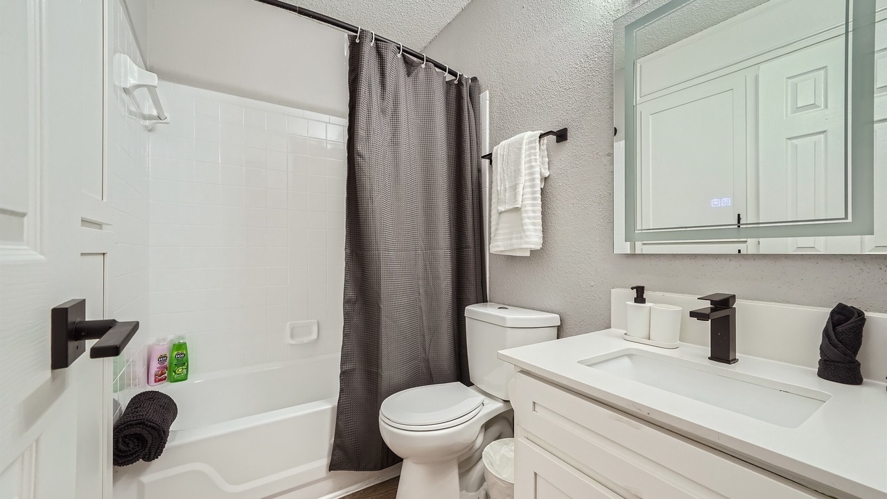 Photo of Bathroom in Brentwood