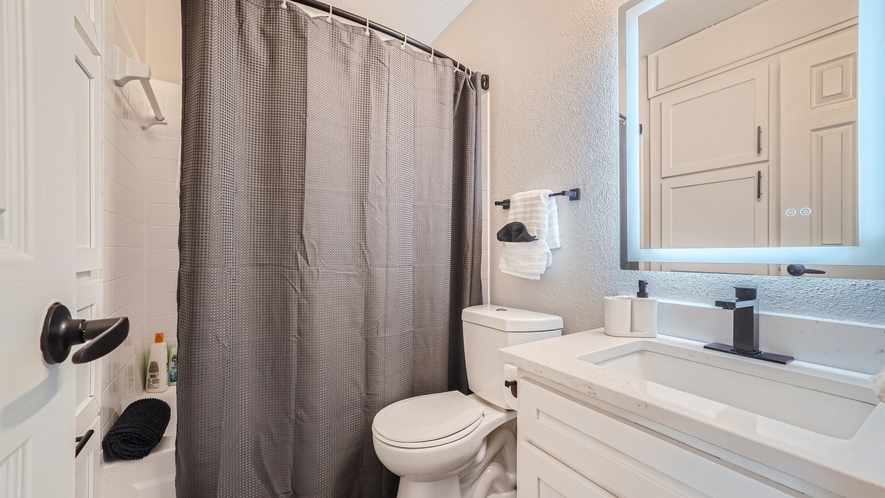 Photo of Bathroom in Brentwood
