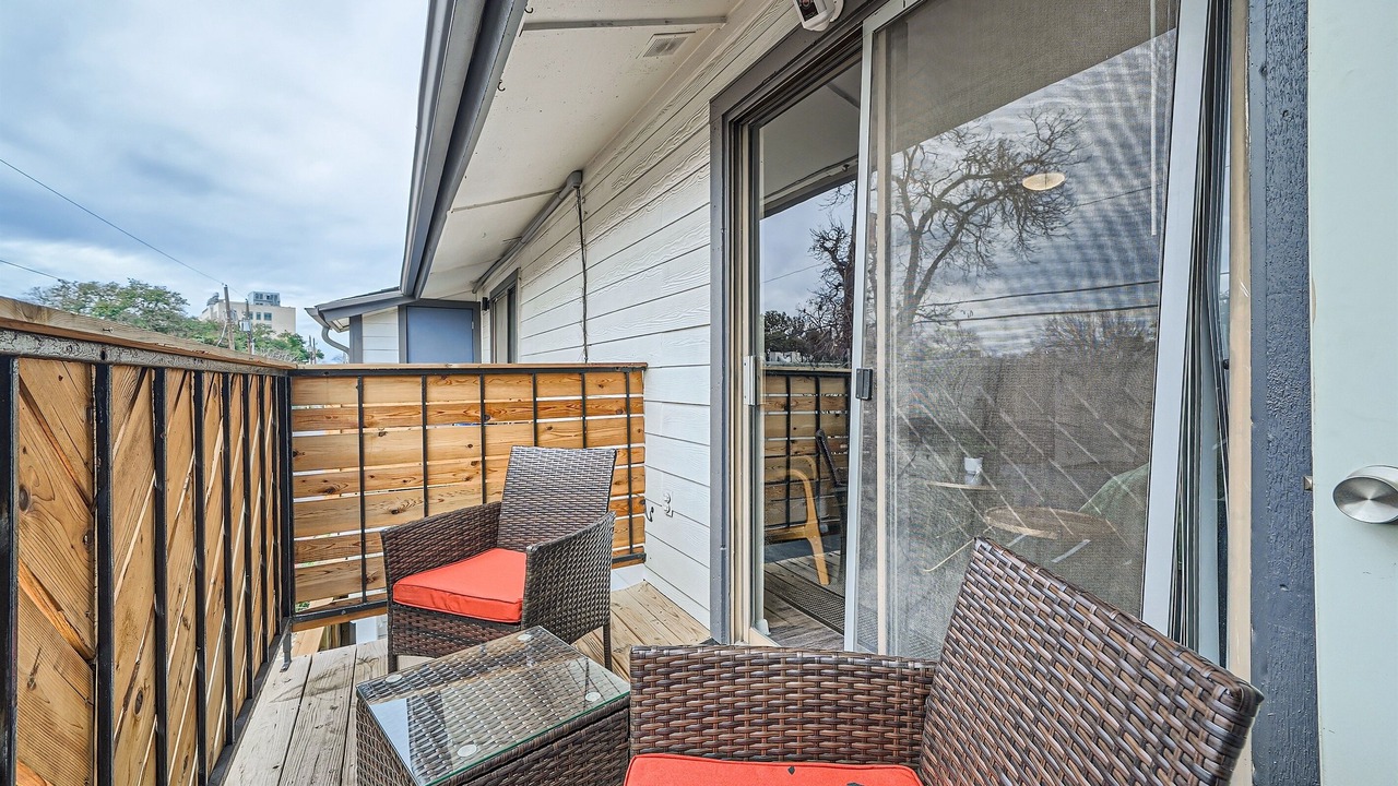 Photo of Patio Balcony in Brentwood