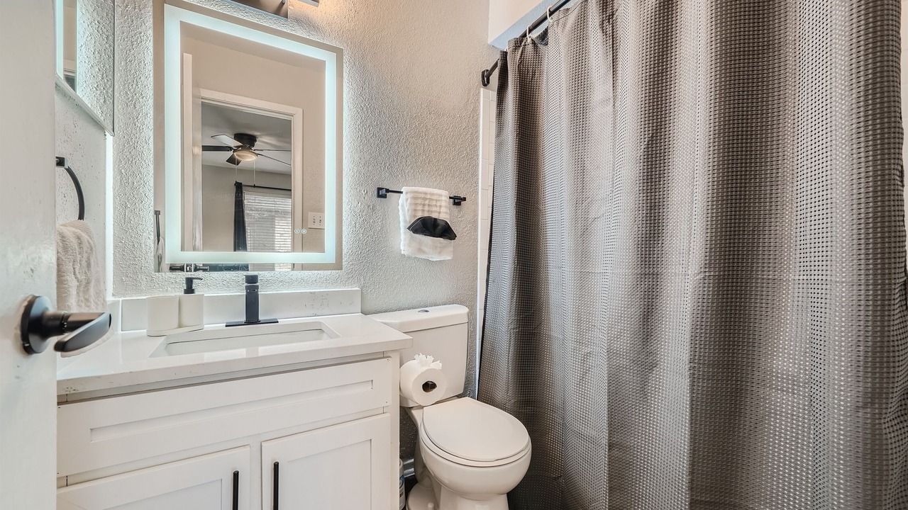 Photo of Bathroom in Brentwood