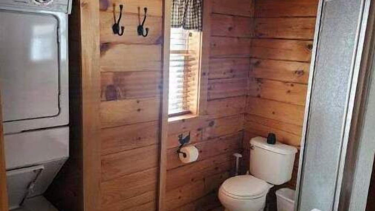 Photo of Bathroom in Redfield
