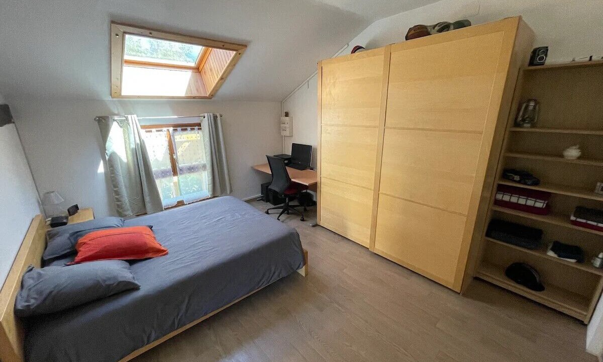 Photo of Bedroom in Charvieu-Chavagneux