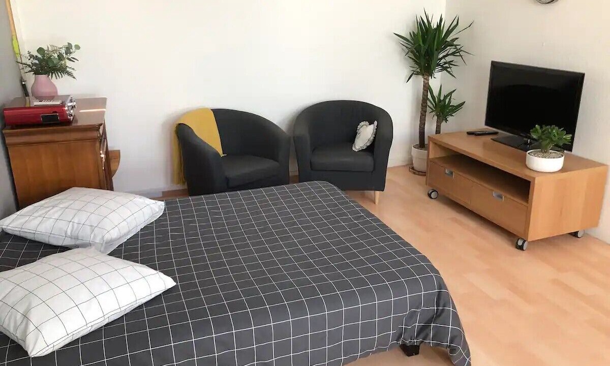 Photo of Bedroom in Charvieu-Chavagneux