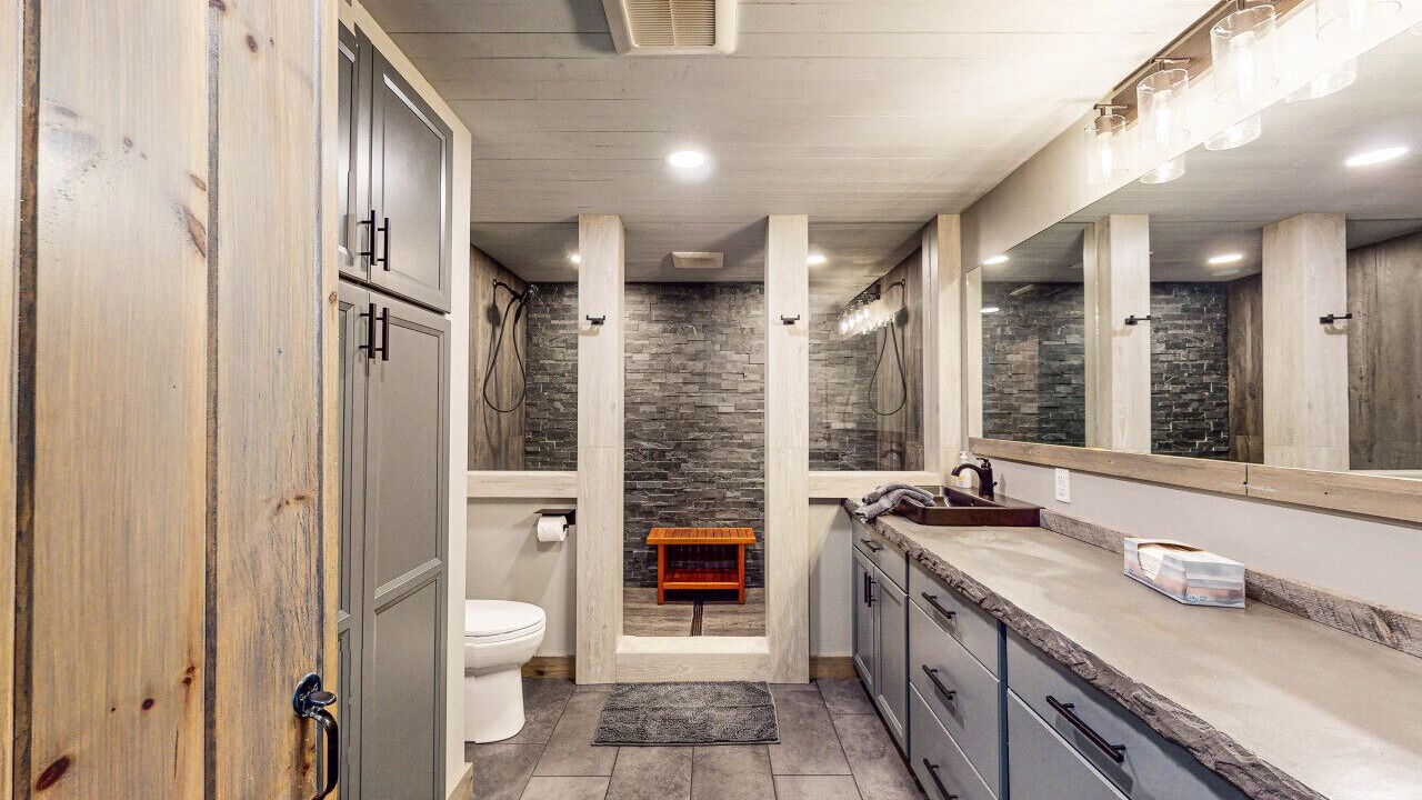 Photo of Bathroom in Greenville