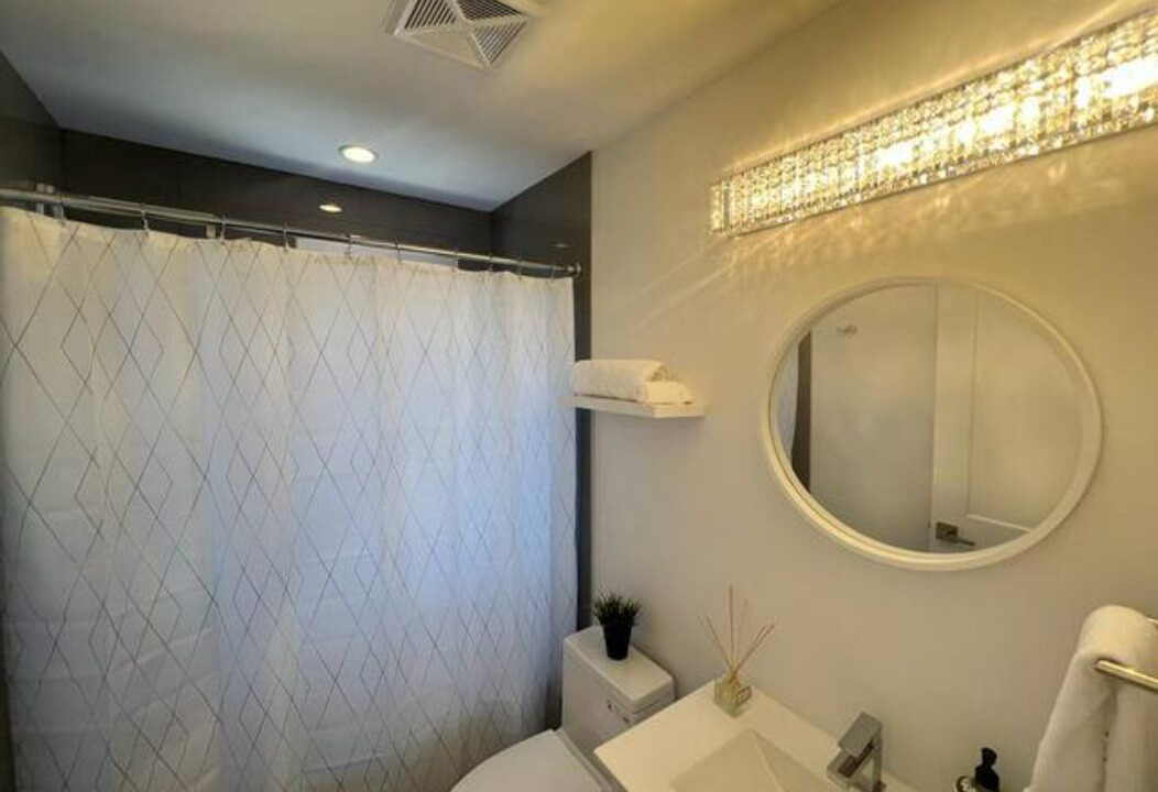 Photo of Bathroom in Niagara Falls