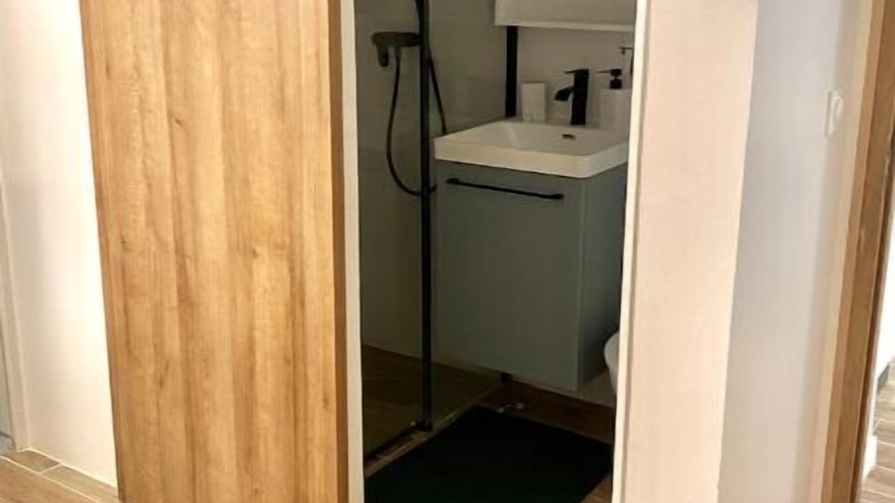 Photo of Bathroom in Villemomble