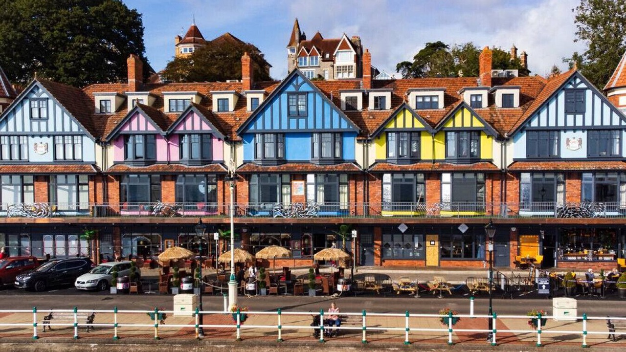 Photo of Others in Penarth