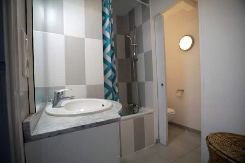 Photo of Bathroom in Pornichet