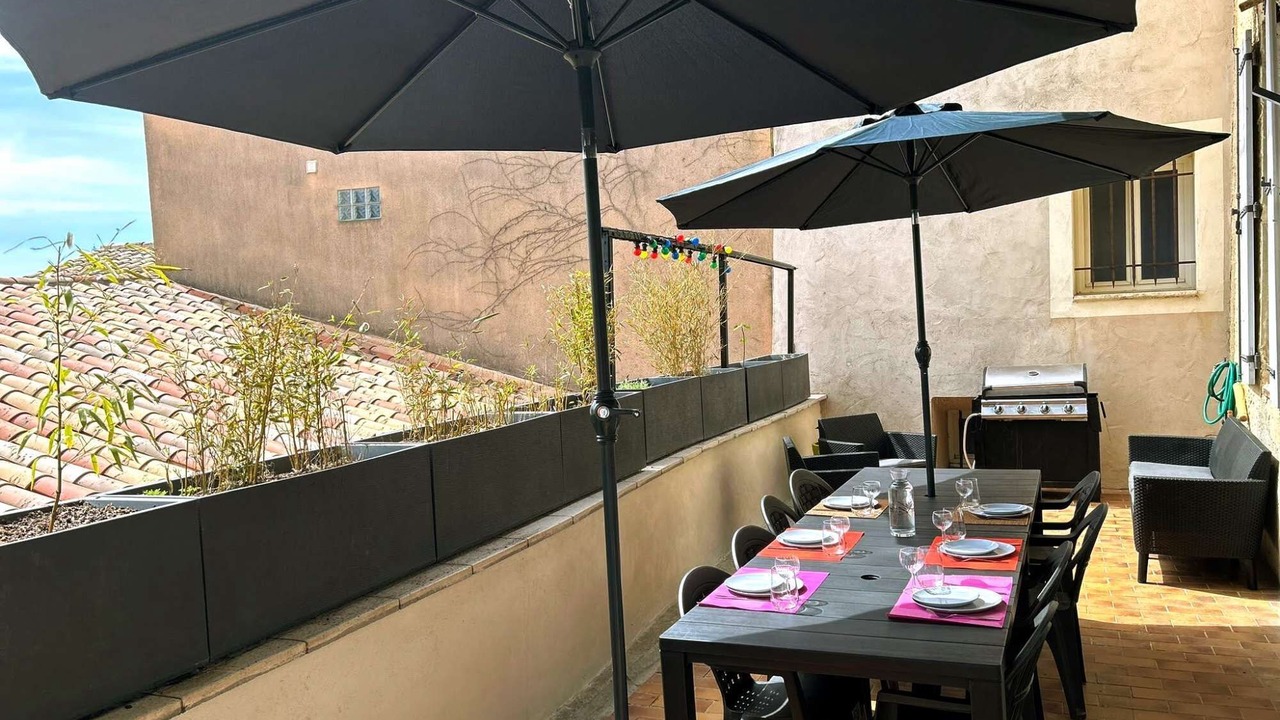 Photo of Outdoor in Chateauneuf-de-Gadagne