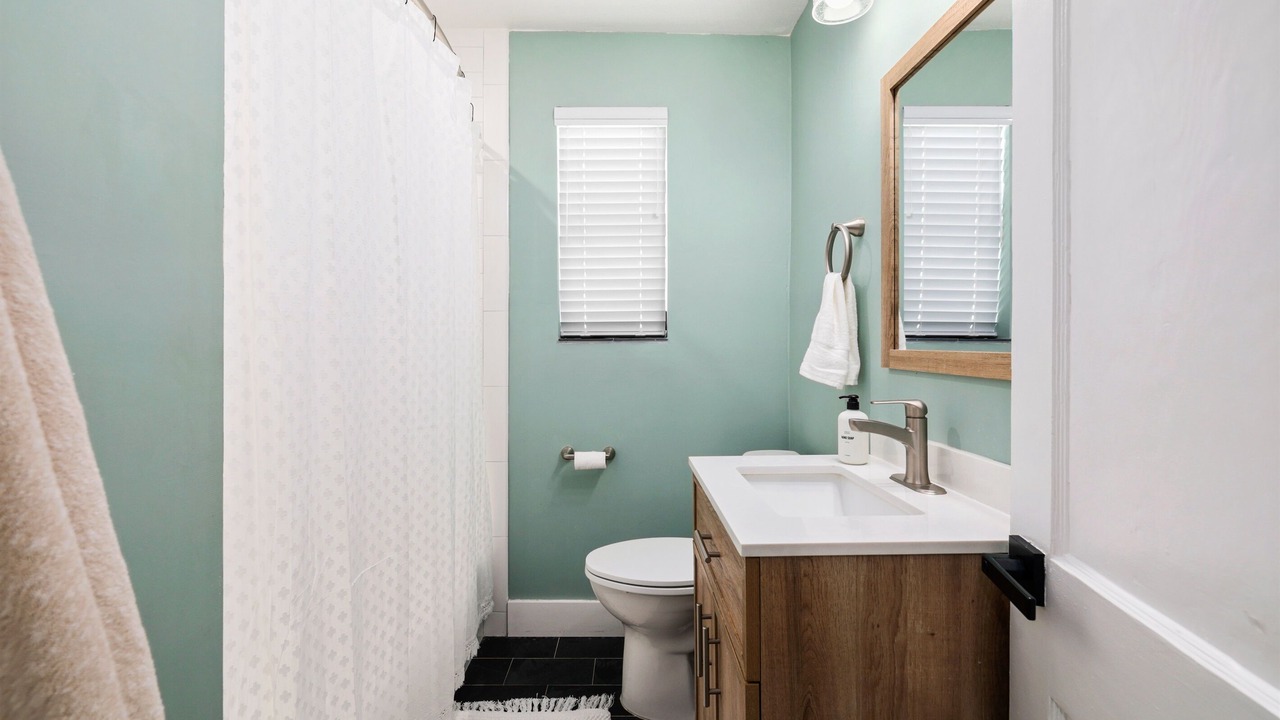 Photo of Bathroom in Jacksonville Beach