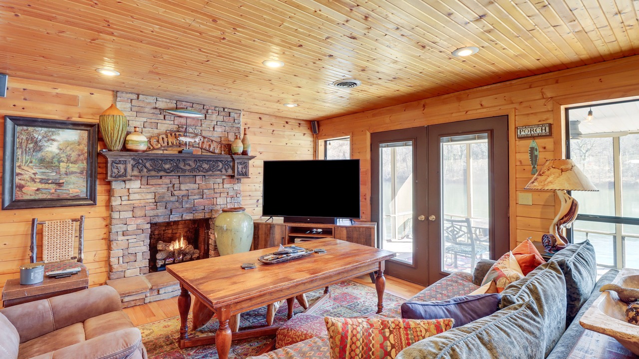 Photo of Livingroom in Flippin