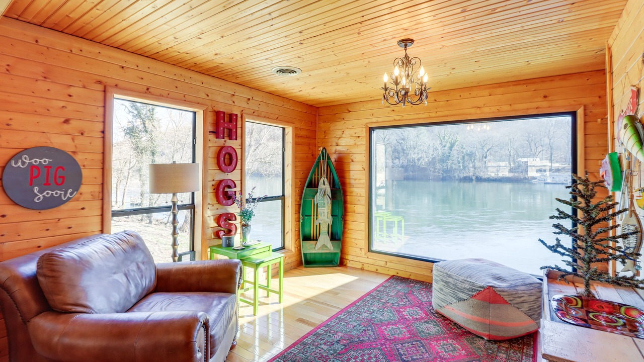 Photo of Bedroom in Flippin