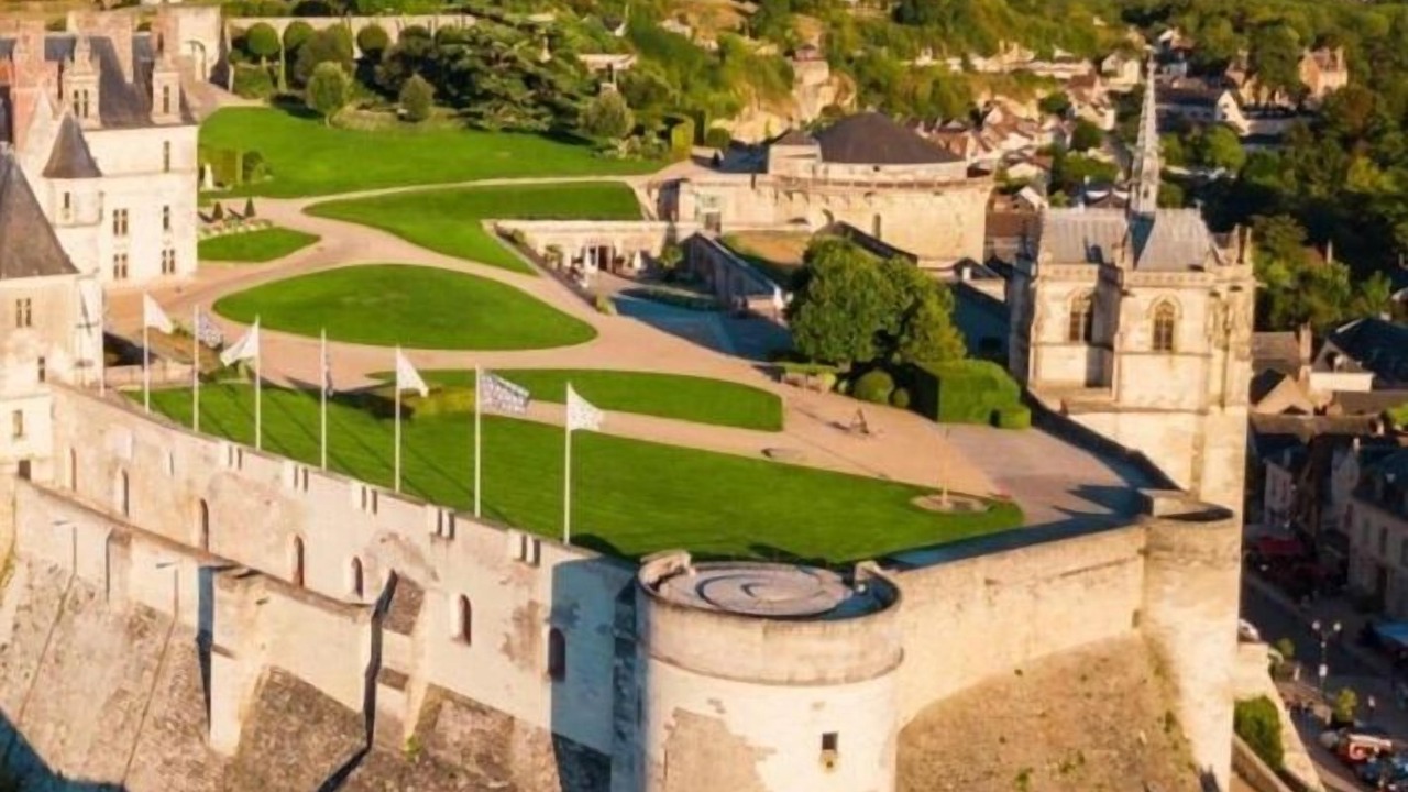 Photo of Others in Amboise
