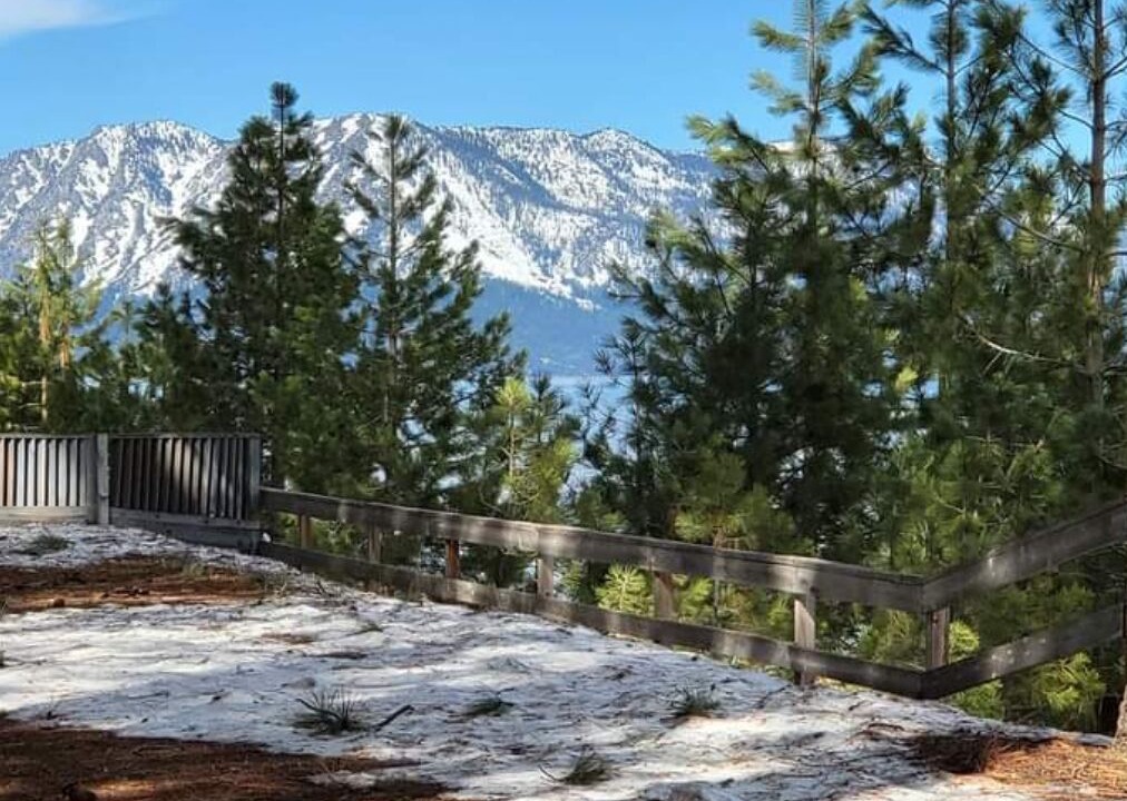 Photo of Outdoor in Round Hill Village