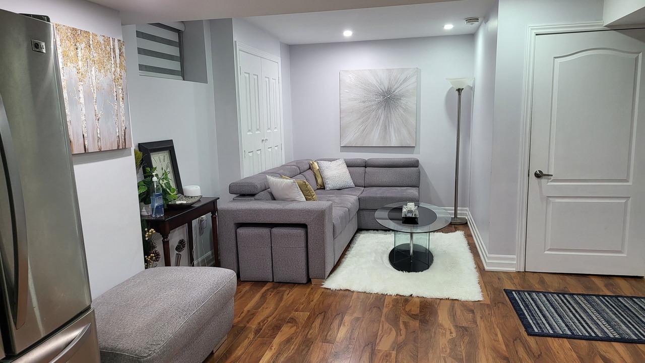 Photo of Livingroom in Mount Pleasant