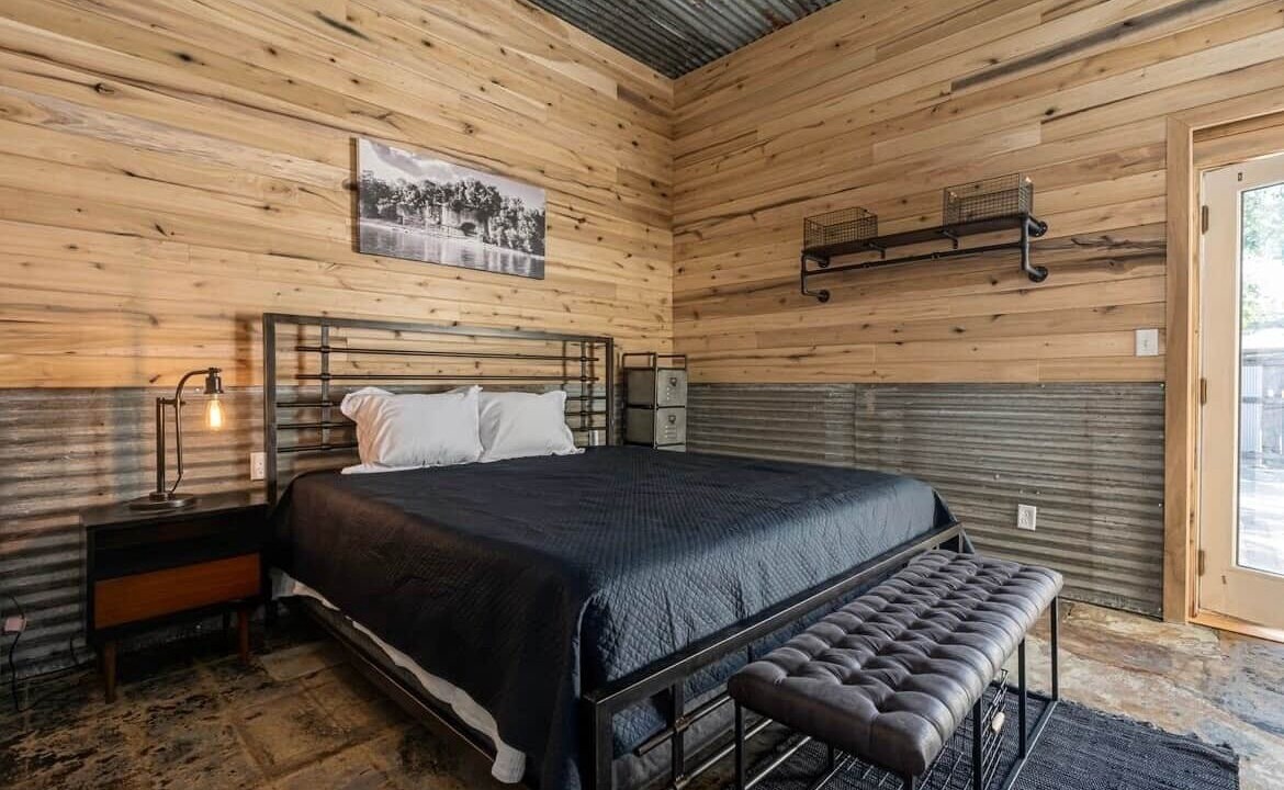 Photo of Bedroom in Elizabethtown