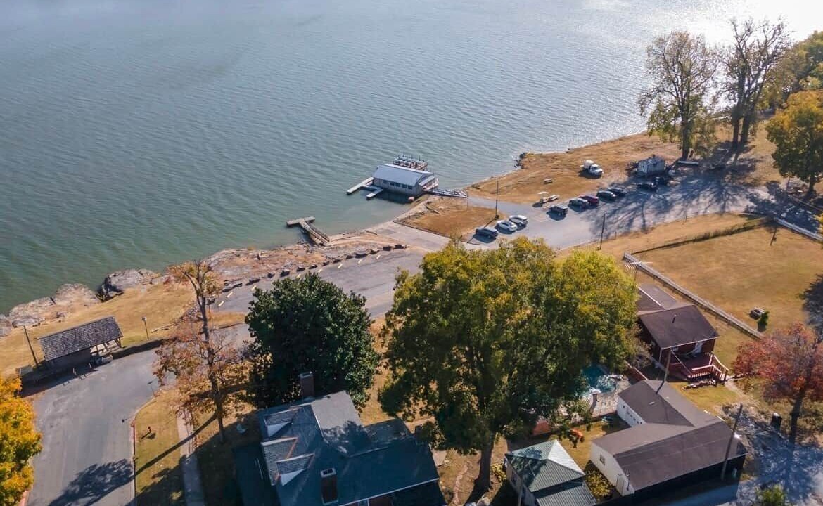 Photo of Outdoor in Elizabethtown