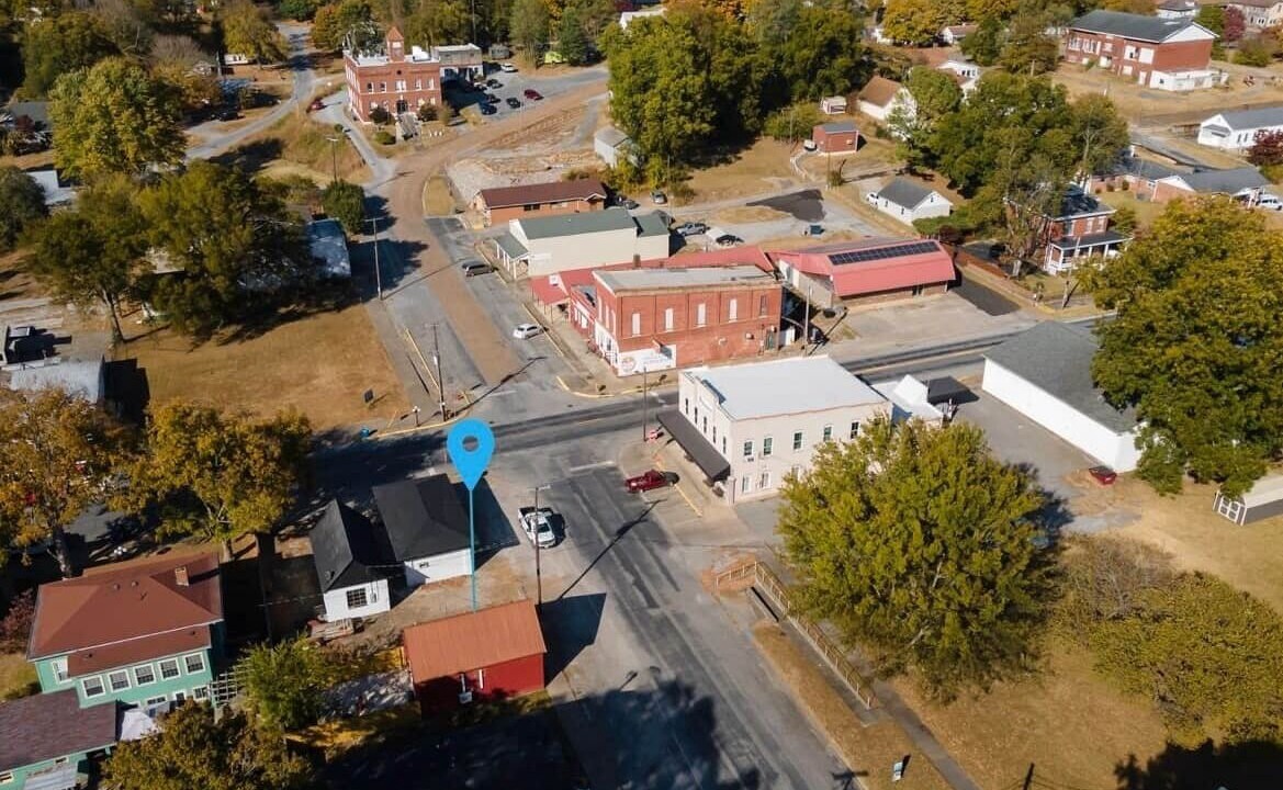 Photo of Outdoor in Elizabethtown