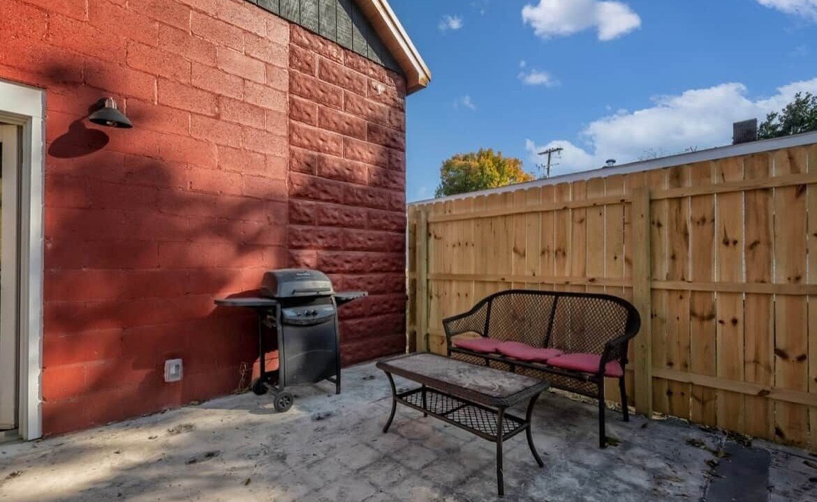 Photo of Patio Balcony in Elizabethtown