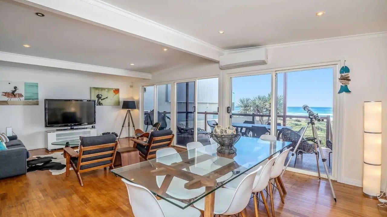 Photo of Livingroom in Mermaid Beach