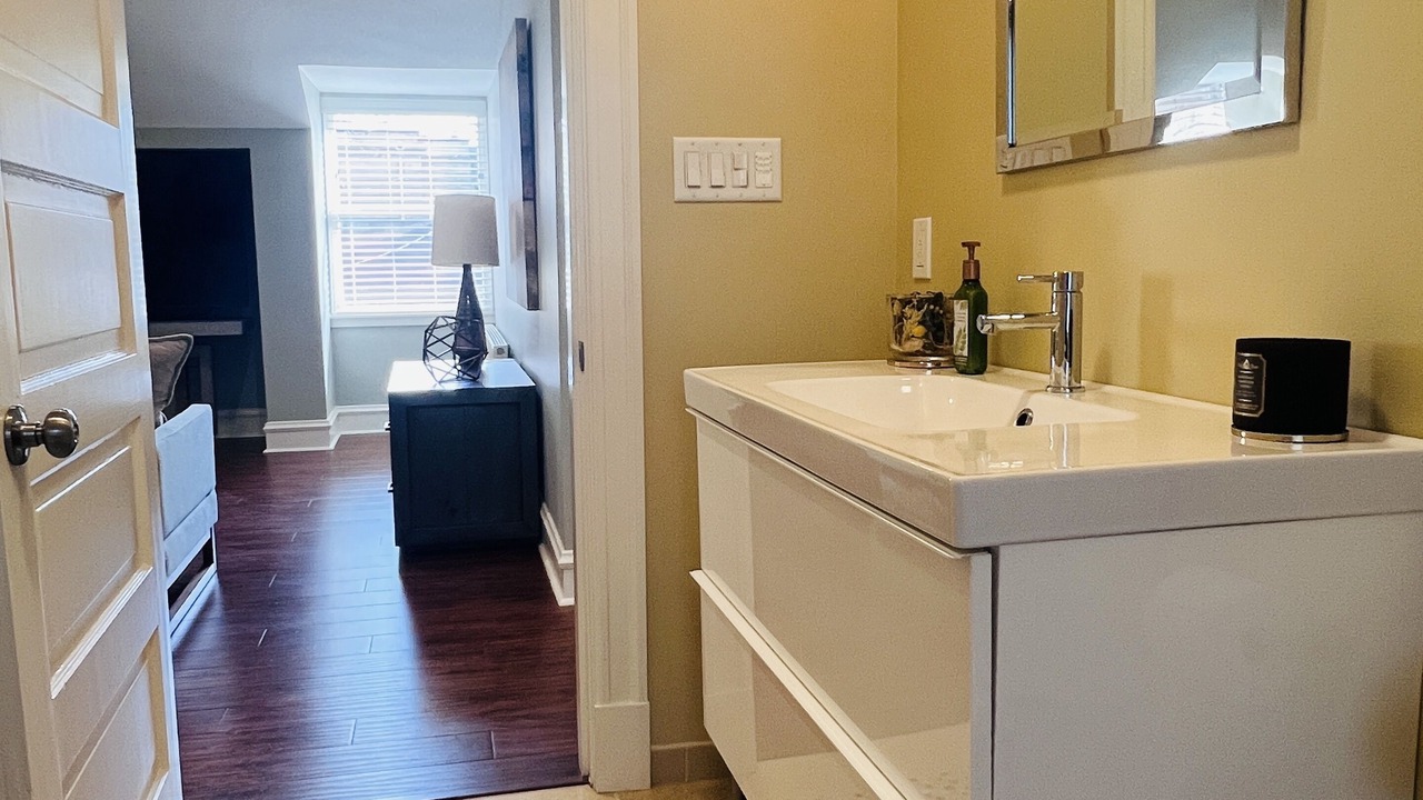 Photo of Bathroom in Shadyside