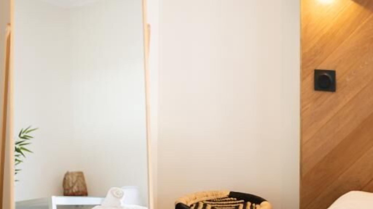 Photo of Bedroom in Caucade