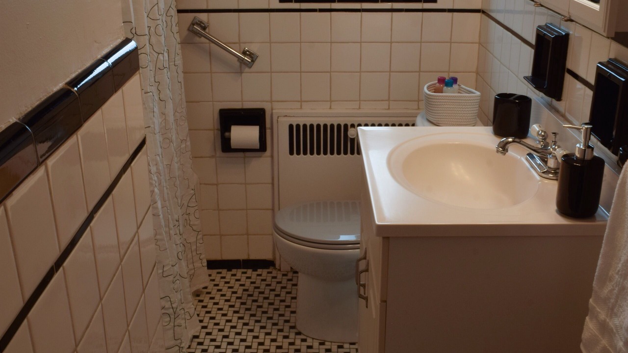 Photo of Bathroom in Brentwood