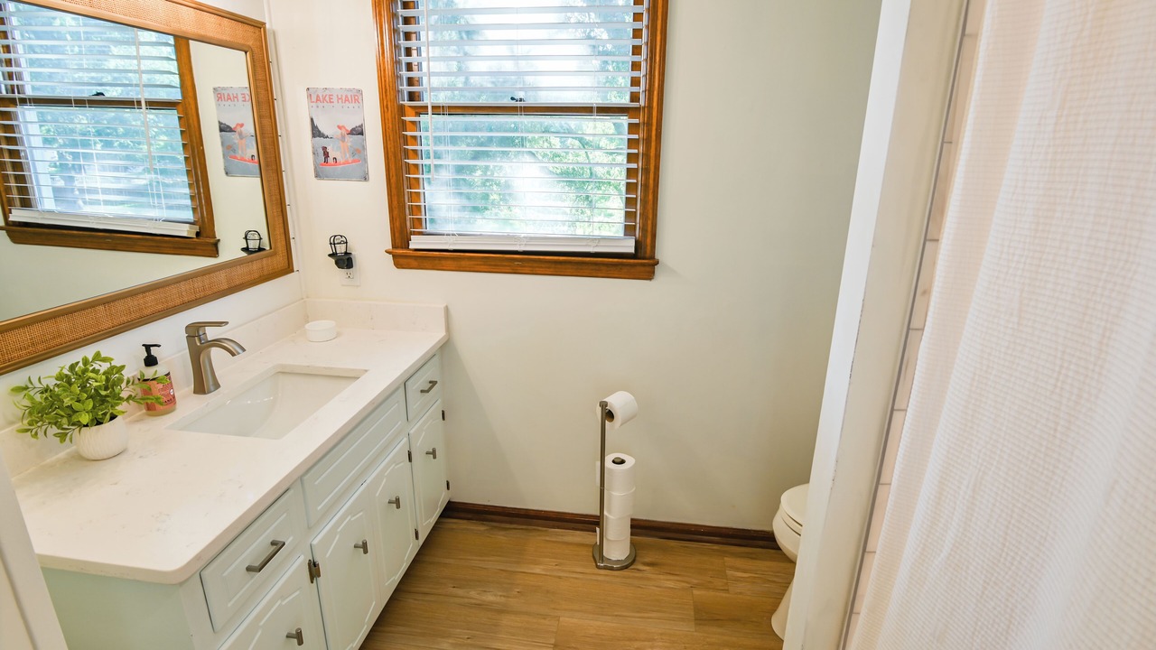 Photo of Bathroom in Eatonton