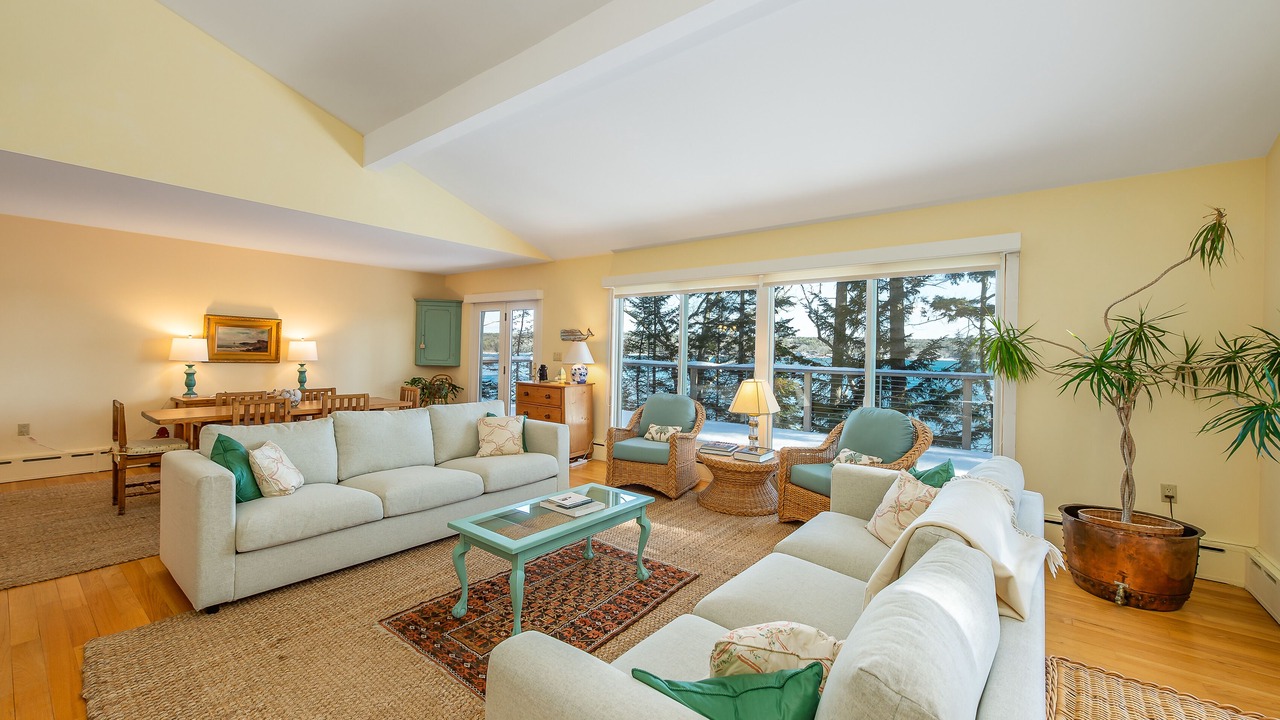 Photo of Bedroom in Harpswell