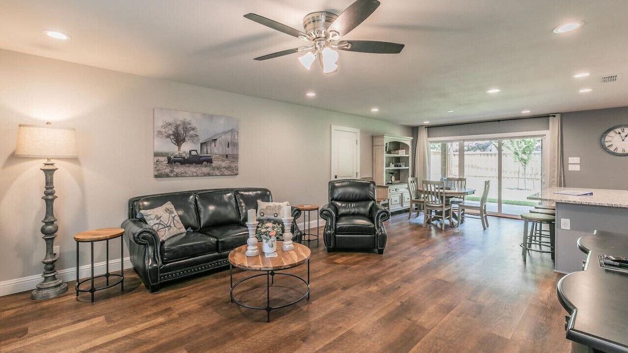Photo of Livingroom in Arlington