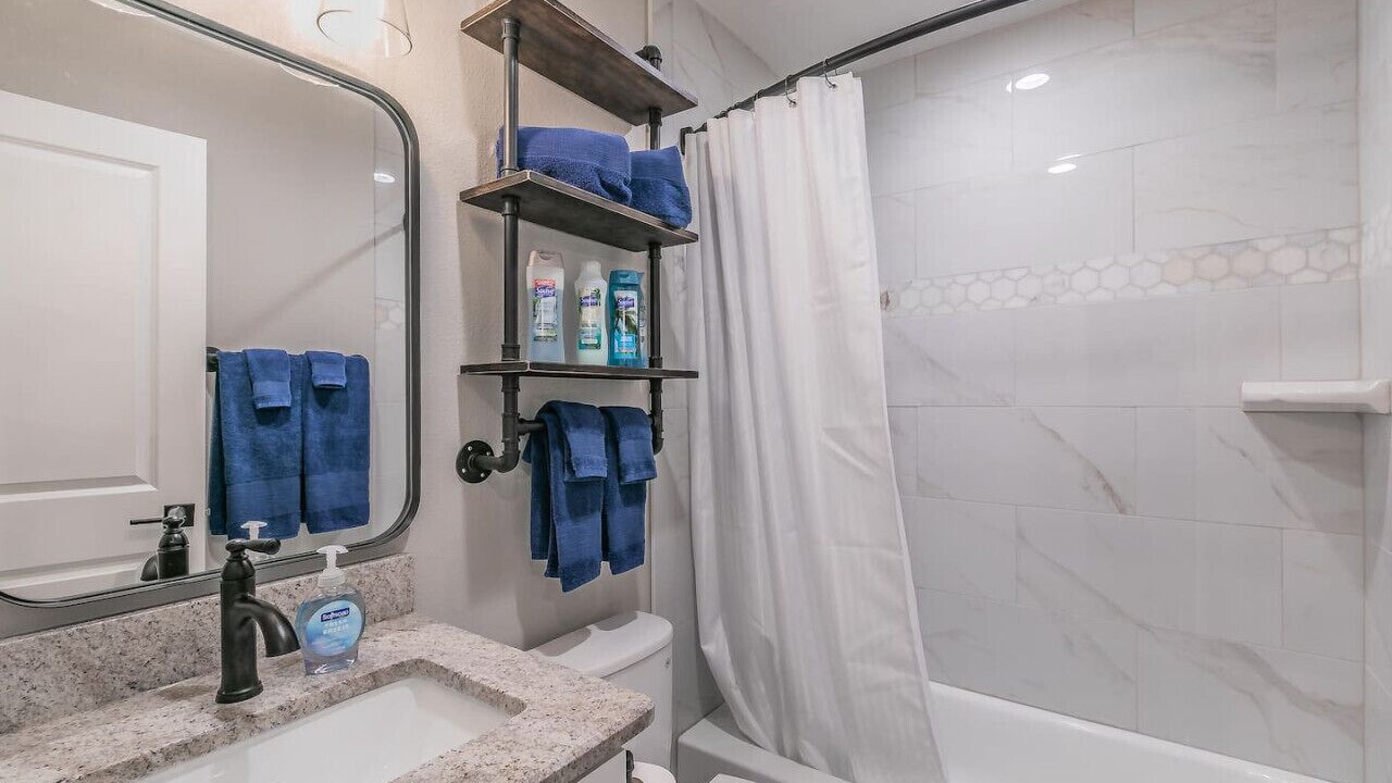 Photo of Bathroom in Arlington