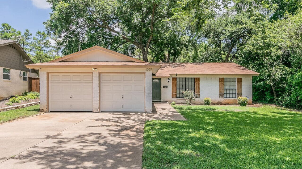 Photo of Outdoor in Arlington