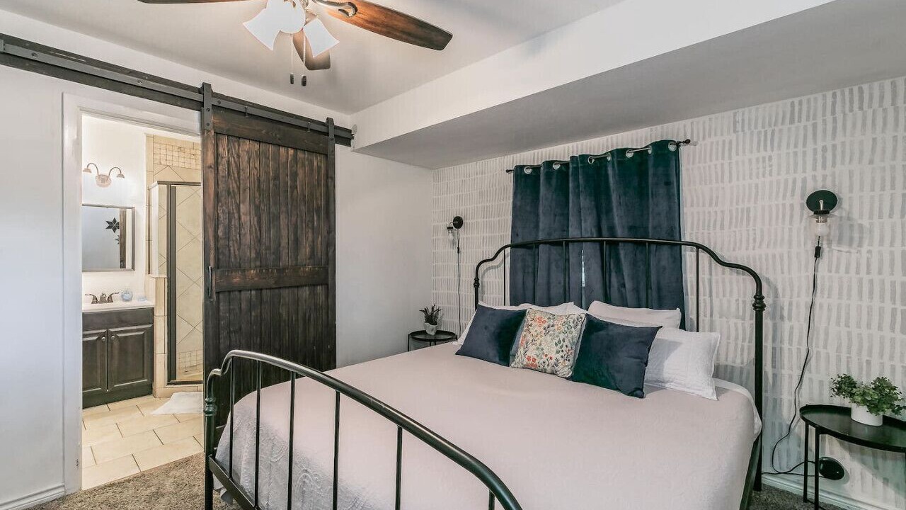 Photo of Bedroom in Arlington