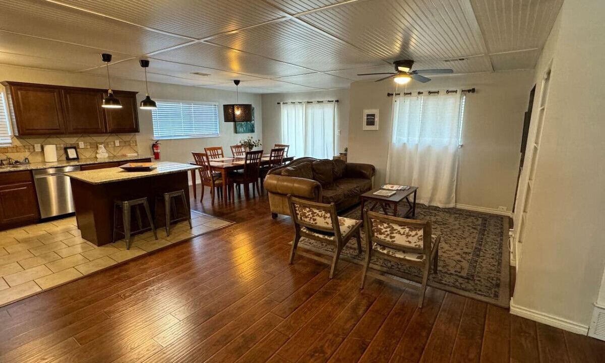 Photo of Livingroom in Arlington