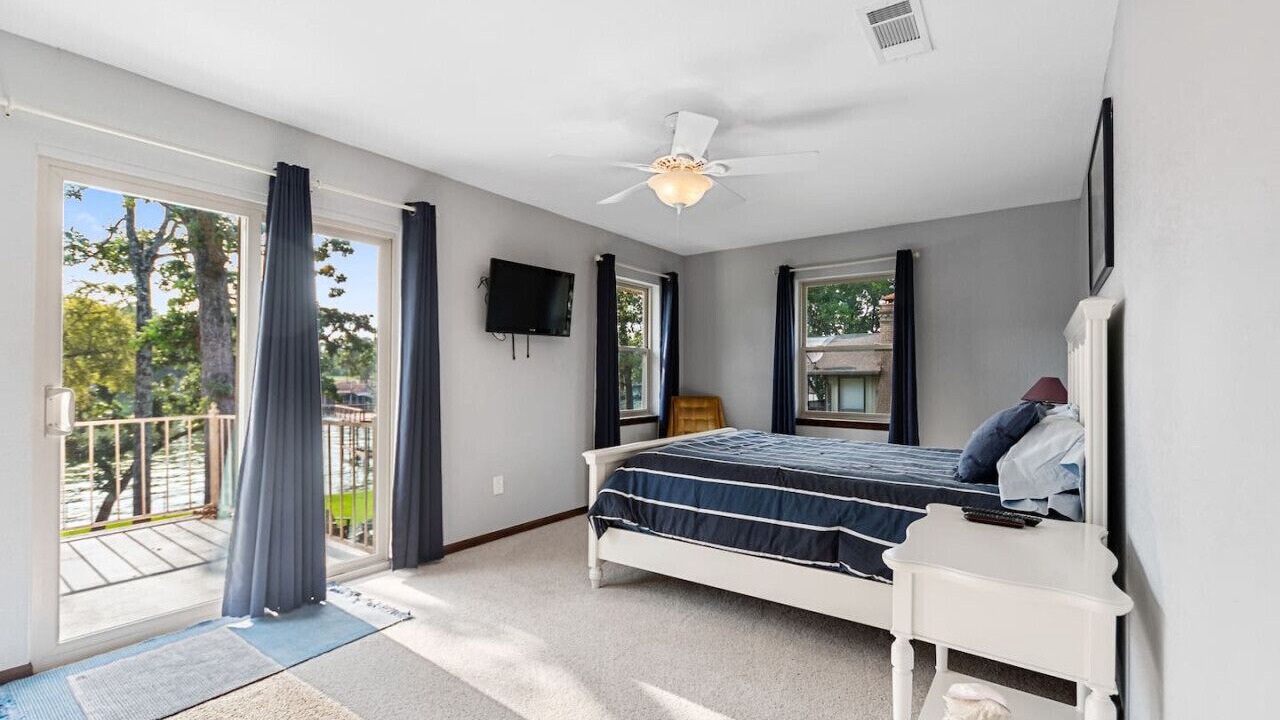 Photo of Bedroom in Star Harbor