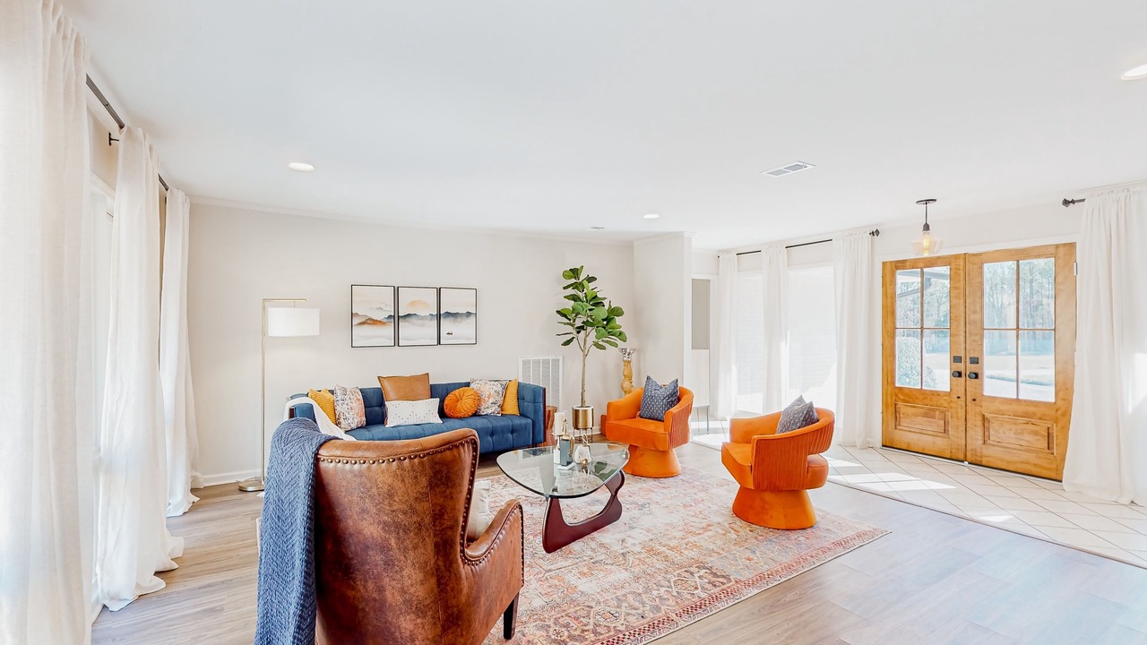 Photo of Livingroom in Calhoun
