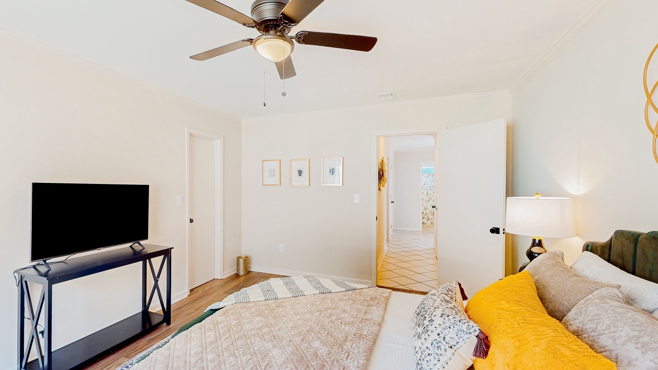 Photo of Bedroom in Calhoun