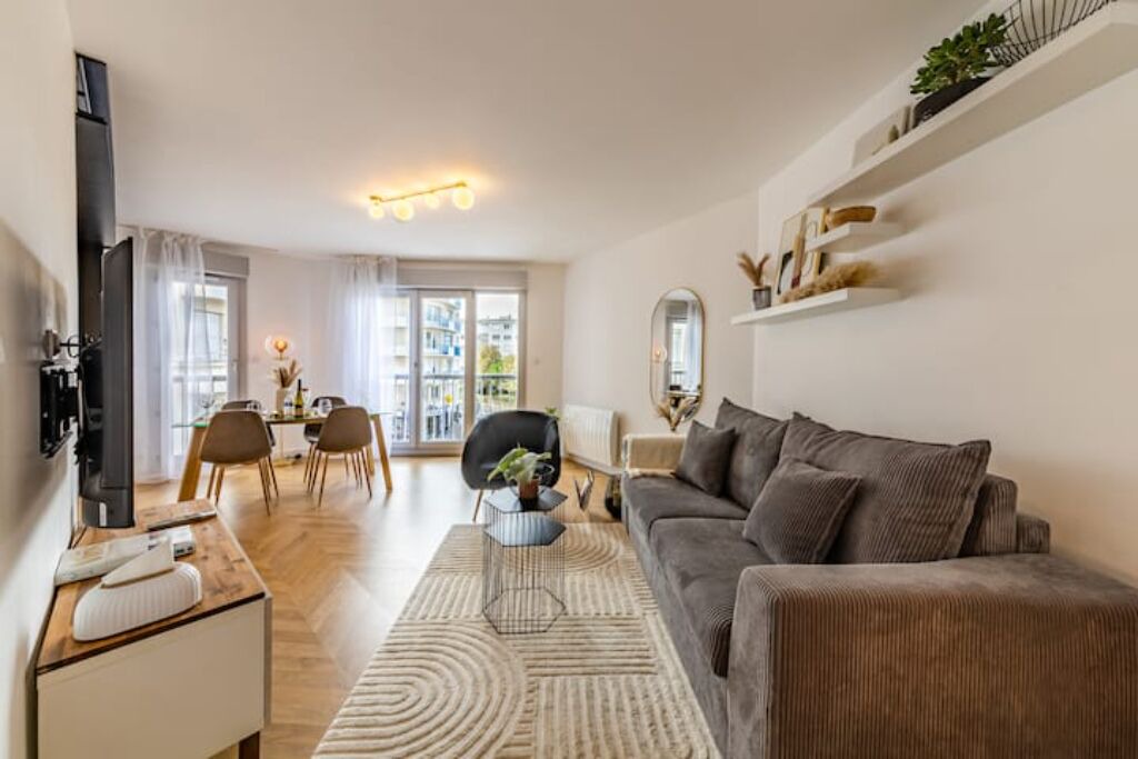 Photo of Livingroom in Dobree-Bon Port