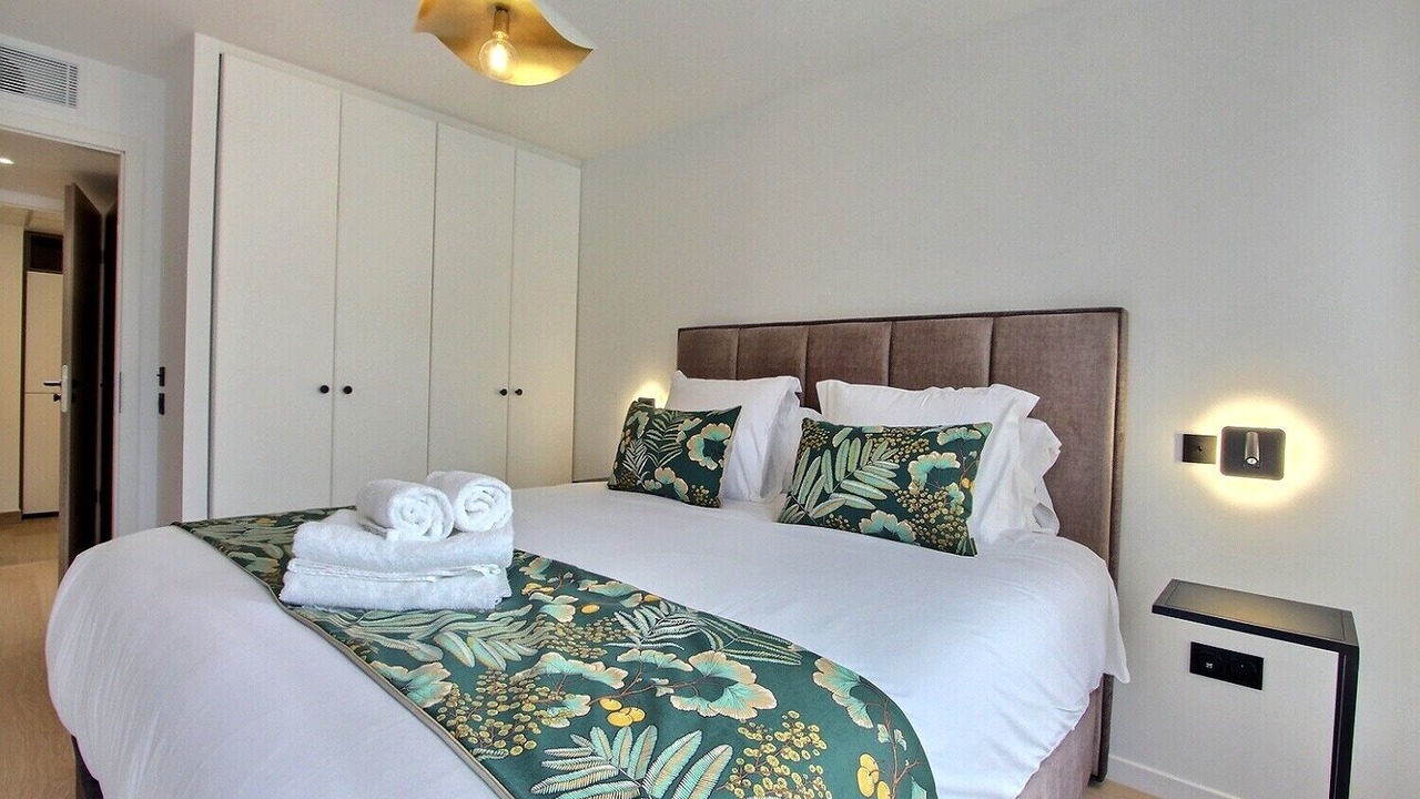 Photo of Bedroom in Grenelle