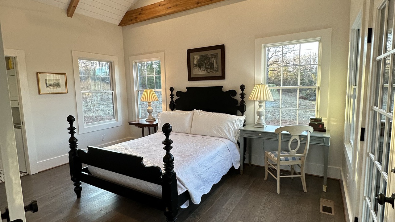 Photo of Bedroom in Ridge