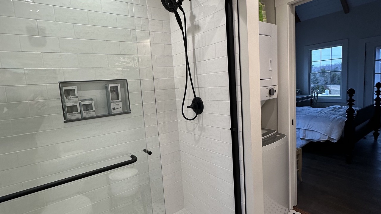 Photo of Bathroom in Ridge