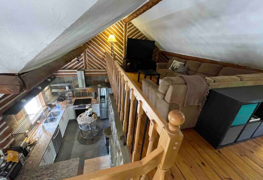 Photo of Livingroom in Ste-Lucie-des-Laurentides