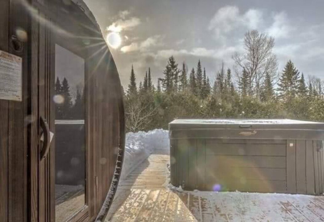 Photo of Patio Balcony in Ste-Lucie-des-Laurentides